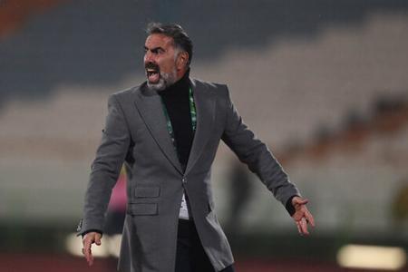 محمود فکری اخراج شد؟ محمود فکری اخراج شد؟